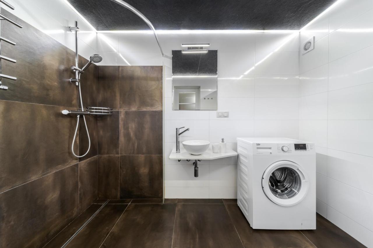 Inshiapartments On Grigorenko'S Square Lviv Dış mekan fotoğraf