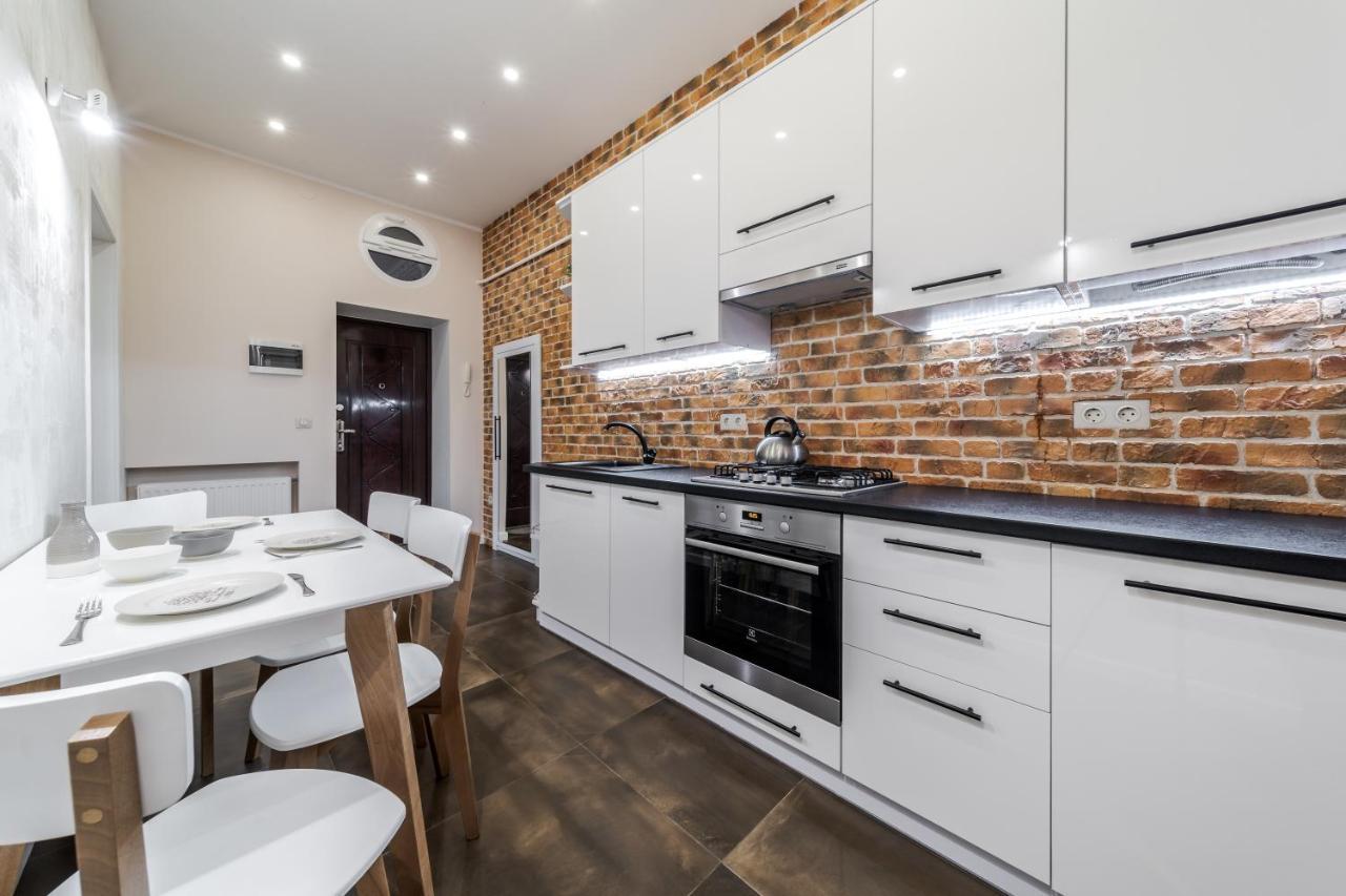 Inshiapartments On Grigorenko'S Square Lviv Dış mekan fotoğraf