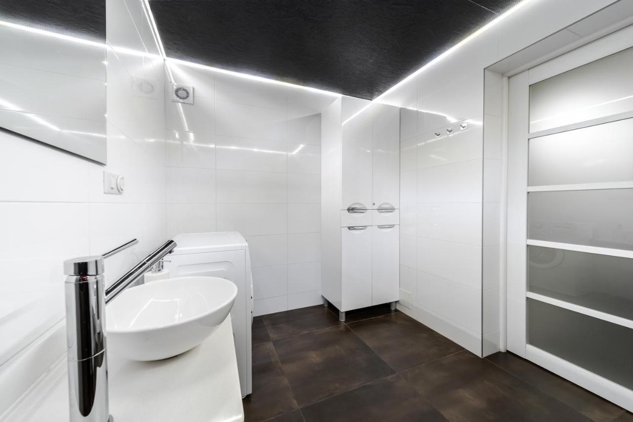 Inshiapartments On Grigorenko'S Square Lviv Dış mekan fotoğraf